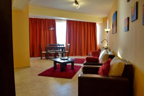 Гостиница Summerland Lake Apartment  Мамая
